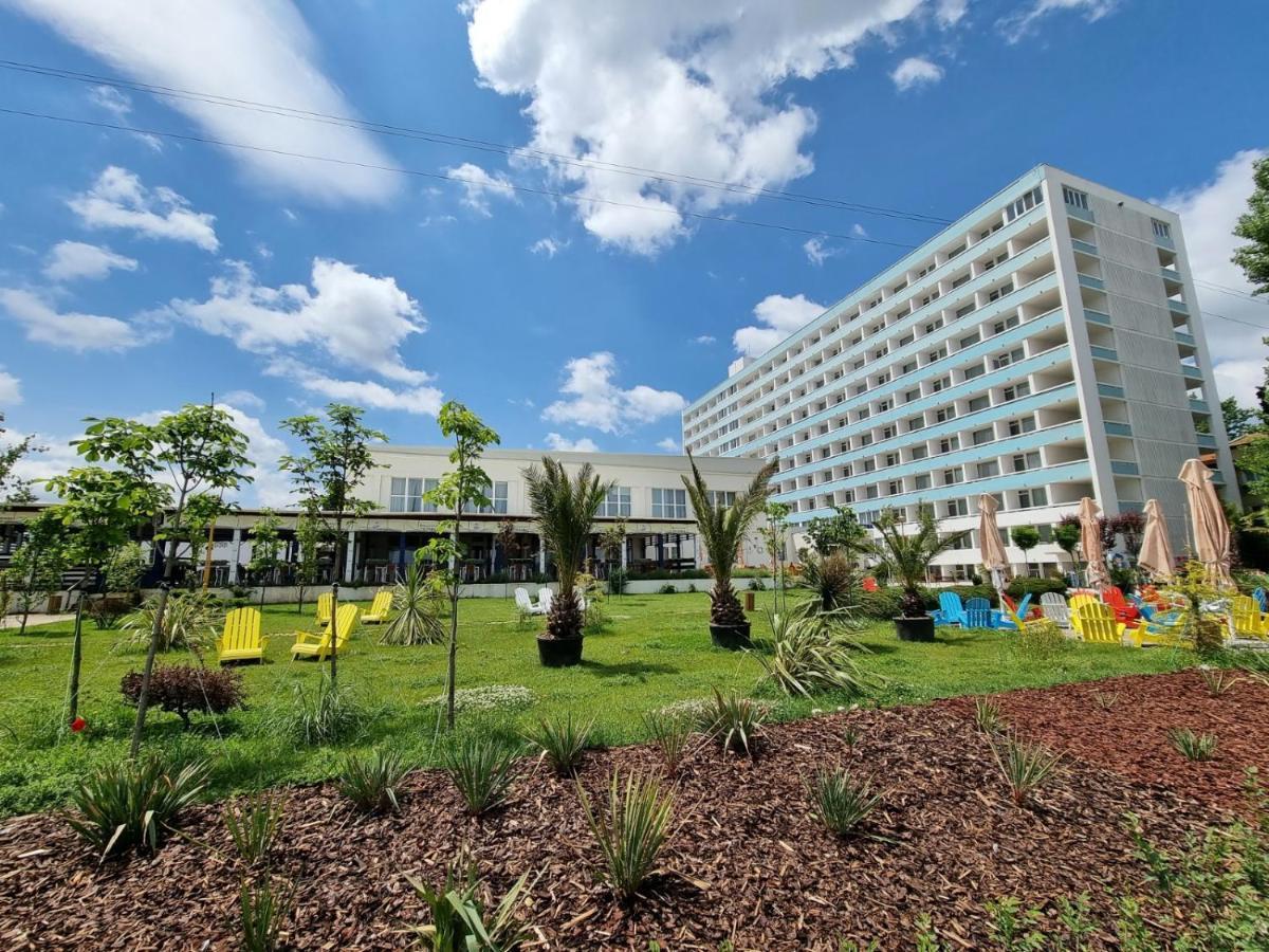 Hotel Victoria Mamaia Exterior photo